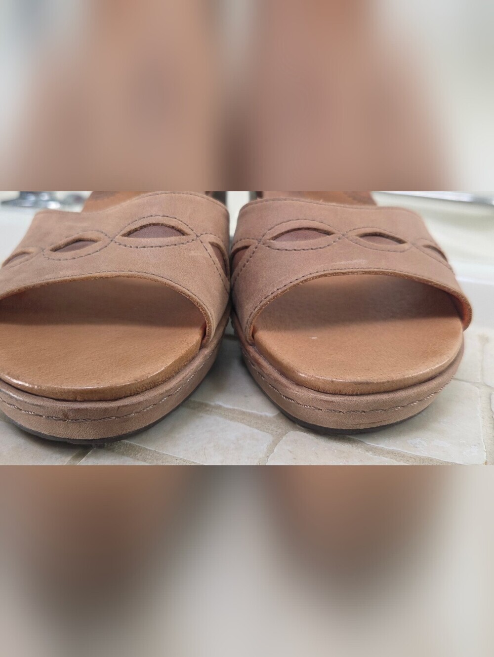 Ariat Sandy Brown Leather Comfort Wedge Brown Sandals Size 8B - Picture 6 of 10